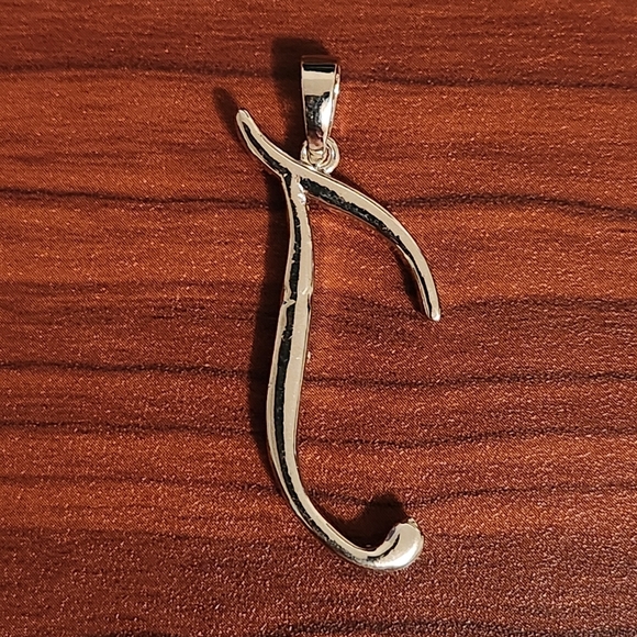 Silver Rhinestone T Pendant - Picture 6 of 8